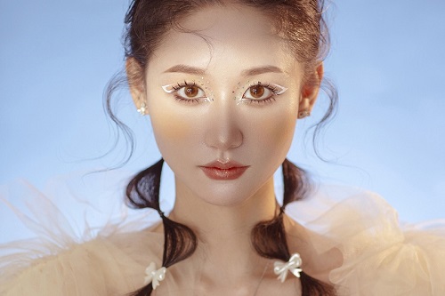 年齡大了要怎么學(xué)化妝?學(xué)化妝好么? 年齡大了要怎么學(xué)化妝?學(xué)化妝好么?